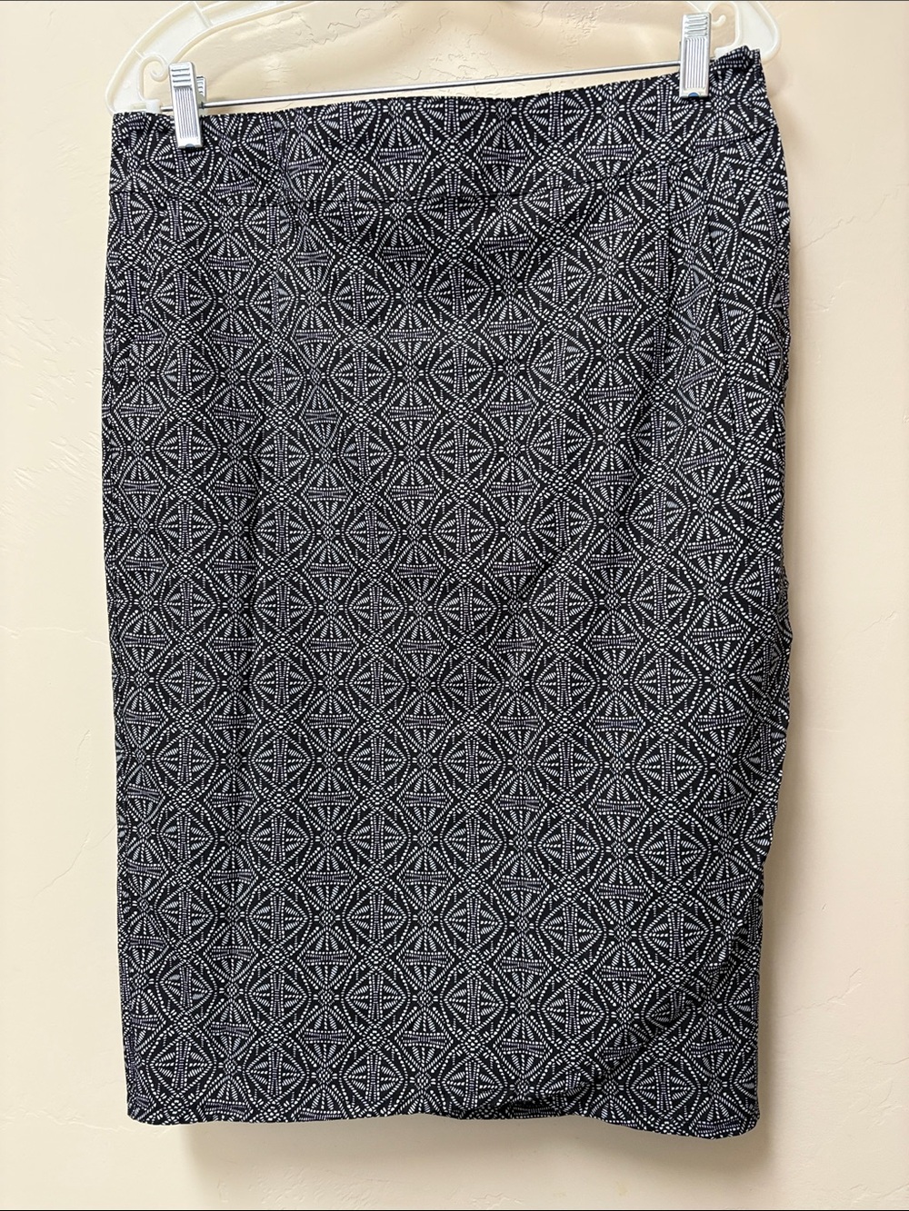 Rip skirt Hawaii quick dry wrap skirt.  Medium